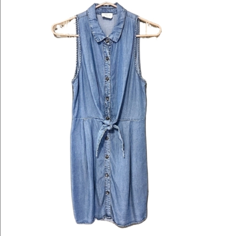 Sienna Sky Blue Denim Chambray Mini Dress Button Down Medium Wash Sleeveless EUC